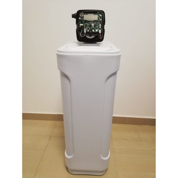 Dedurizator Compact Aqua Maxy 30-Clack SUA-CI, Debit 1.8 mc/h, Capacitate filtrare 60.000 litri, Cartus din Rasina Cationica - AquaFilters.ro